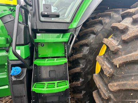 2023 8R 310 160 HRS