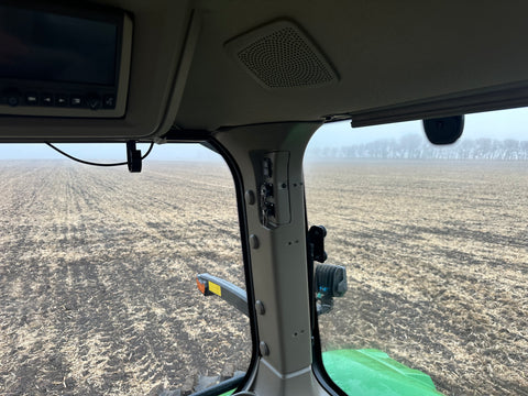 2023 8R 310 160 HRS