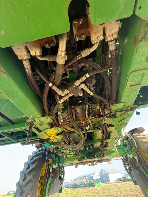 2023 John Deere 600R Spreader 545 HRS