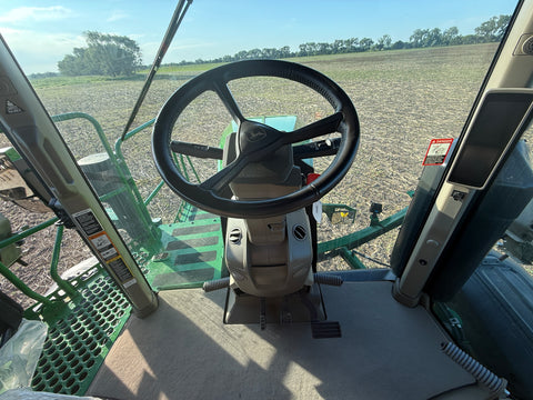 2023 John Deere 600R Spreader 545 HRS