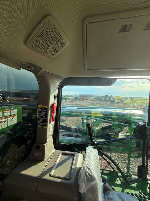 2023 John Deere 600R Spreader 545 HRS