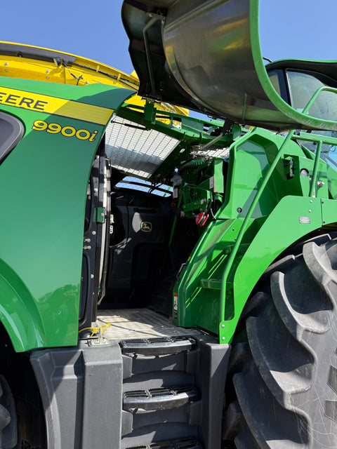 2022 John Deere 9900i 284 Cutter HRS