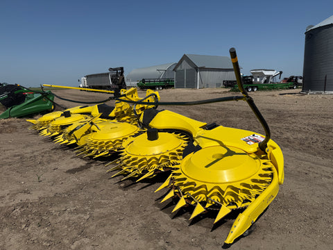 2023 John Deere 772 Forage Harvester Head