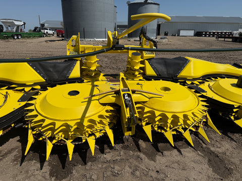 2023 John Deere 772 Forage Harvester Head