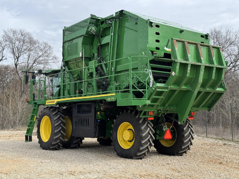 2023 JOHN DEERE CS770 COTTON STRIPPER 69 FAN HOURS