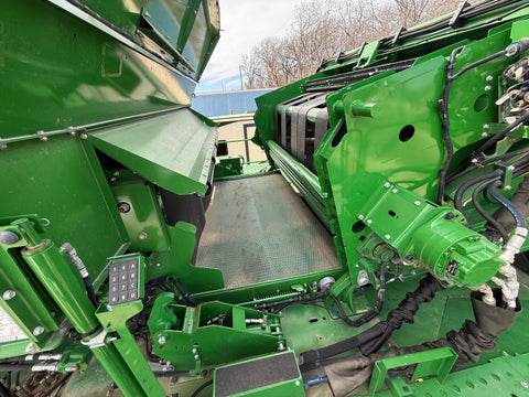 2023 JOHN DEERE CS770 COTTON STRIPPER 69 FAN HOURS