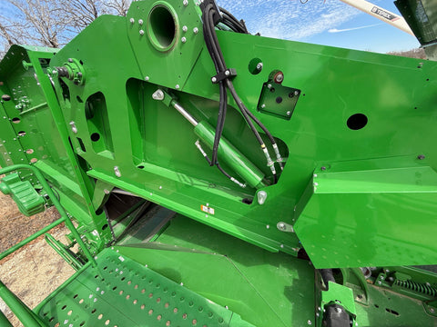 2023 JOHN DEERE CS770 COTTON STRIPPER 69 FAN HOURS