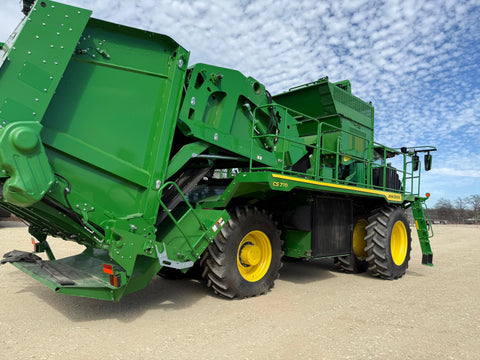 2023 JOHN DEERE CS770 COTTON STRIPPER 69 FAN HOURS
