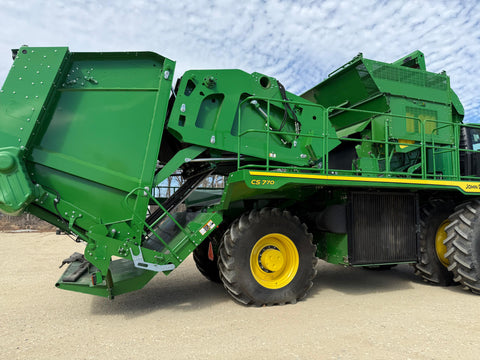 2023 JOHN DEERE CS770 COTTON STRIPPER 69 FAN HOURS
