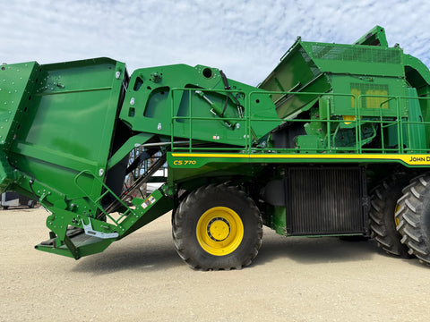 2023 JOHN DEERE CS770 COTTON STRIPPER 69 FAN HOURS