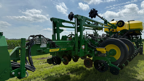 2023 John Deere 1775NT no-till planter (2500ac New Discs)