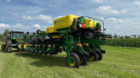 2023 John Deere 1775NT no-till planter (2500ac New Discs)