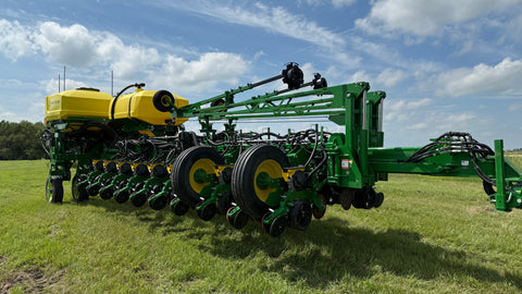 2023 John Deere 1775NT no-till planter (2500ac New Discs)