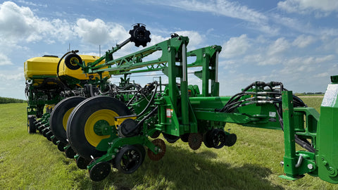 2023 John Deere 1775NT no-till planter (2500ac New Discs)