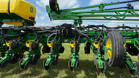 2023 John Deere 1775NT no-till planter (2500ac New Discs)
