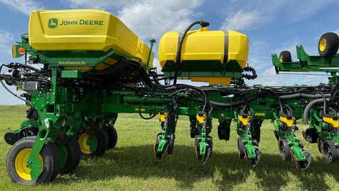 2023 John Deere 1775NT no-till planter (2500ac New Discs)