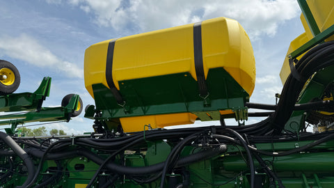 2023 John Deere 1775NT no-till planter (2500ac New Discs)