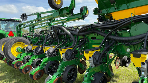 2023 John Deere 1775NT no-till planter (2500ac New Discs)