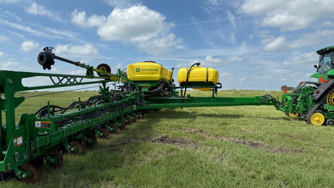 2023 John Deere 1775NT no-till planter (2500ac New Discs)