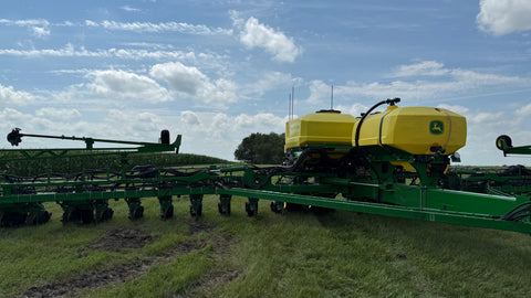 2023 John Deere 1775NT no-till planter (2500ac New Discs)