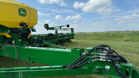 2023 John Deere 1775NT no-till planter (2500ac New Discs)