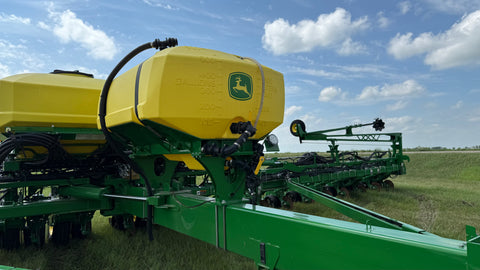 2023 John Deere 1775NT no-till planter (2500ac New Discs)