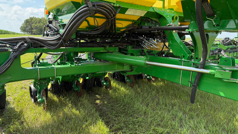 2023 John Deere 1775NT no-till planter (2500ac New Discs)