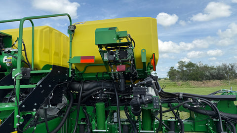 2023 John Deere 1775NT no-till planter (2500ac New Discs)