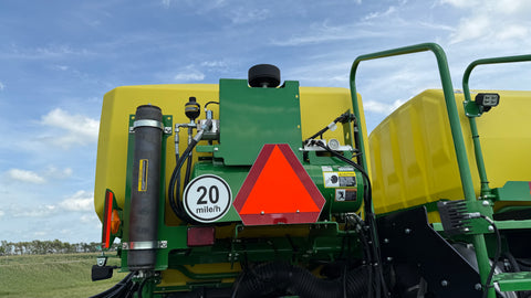 2023 John Deere 1775NT no-till planter (2500ac New Discs)