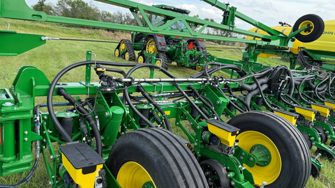 2023 John Deere 1775NT no-till planter (2500ac New Discs)