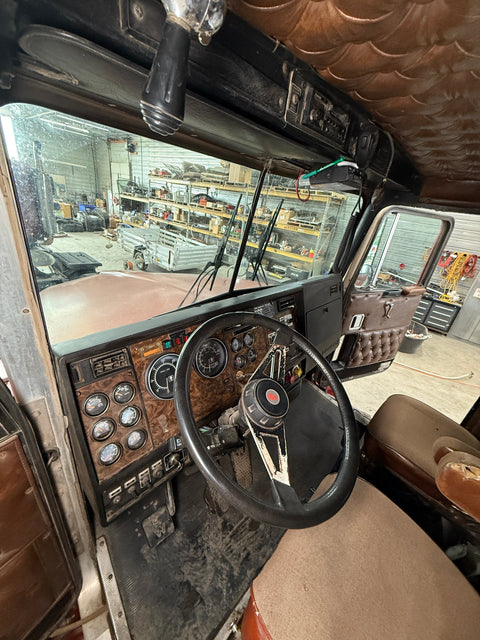 1989 Kenworth T600 889k Miles
