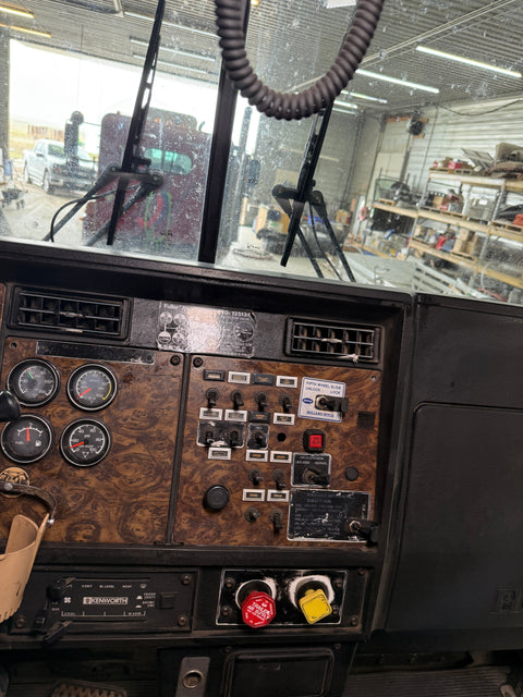 1989 Kenworth T600 889k Miles