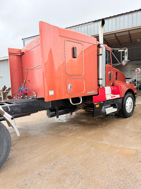 1989 Kenworth T600 889k Miles