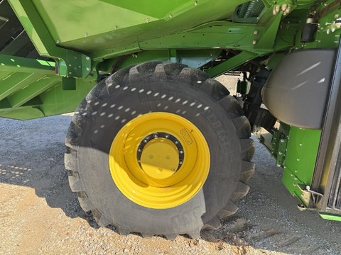 2023 JOHN DEERE CS770 COTTON STRIPPER 69 FAN HOURS