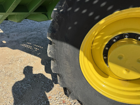 2023 JOHN DEERE CS770 COTTON STRIPPER 69 FAN HOURS