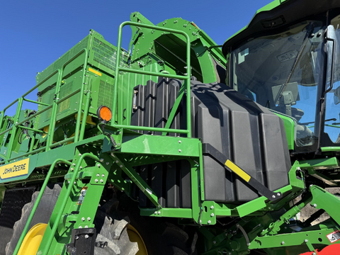 2023 JOHN DEERE CS770 COTTON STRIPPER 69 FAN HOURS
