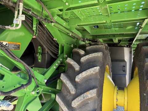 2023 JOHN DEERE CS770 COTTON STRIPPER 69 FAN HOURS