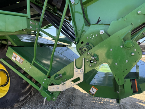 2023 JOHN DEERE CS770 COTTON STRIPPER 69 FAN HOURS
