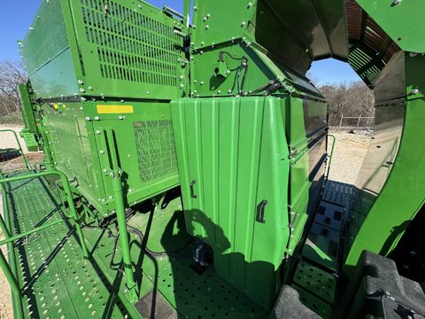 2023 JOHN DEERE CS770 COTTON STRIPPER 69 FAN HOURS